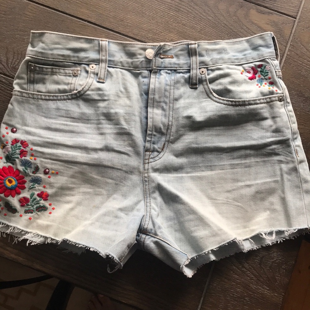 Madewell embroidered jean shorts